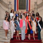 Miss Tournai Lola et Corine Delesie à la mairie de Roubaix accueillant les candidates de Miss Internationale France.