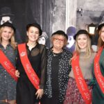 Les Miss Tournai dégustant un repas fromage organisé par Les Leongs T'Chus au profit de la Saint-Nicolas à CHwapi.