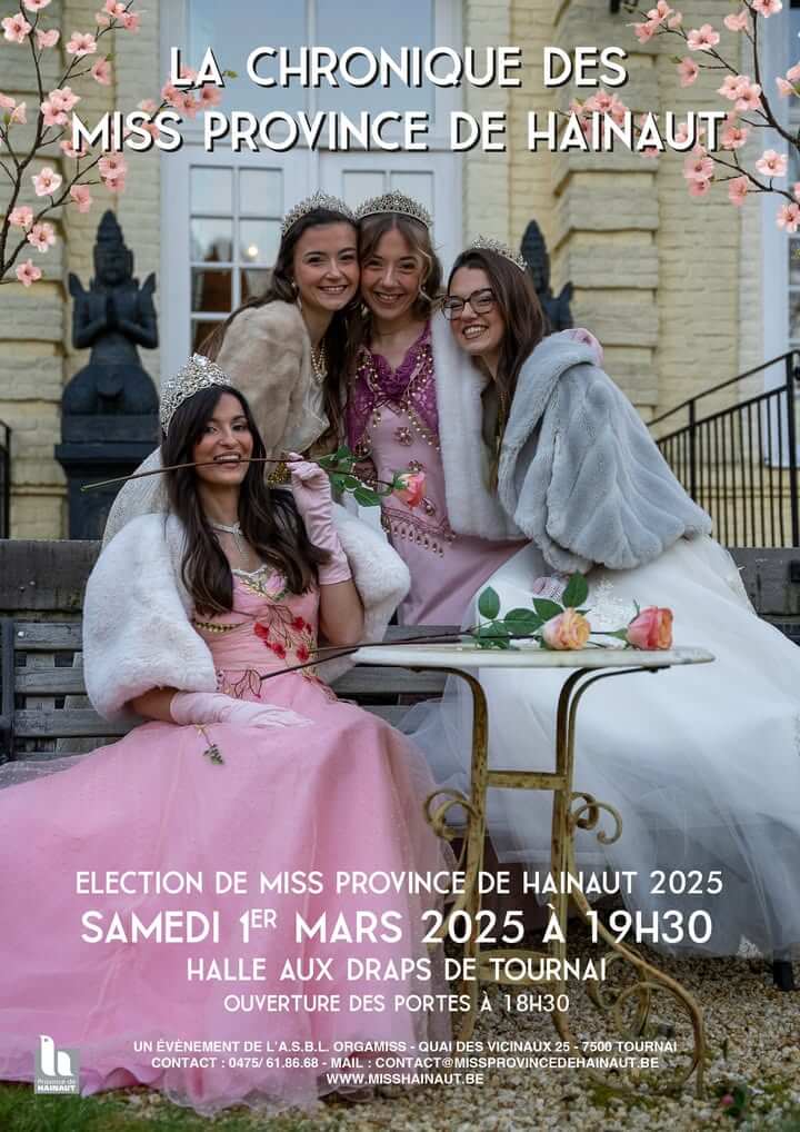 Quatre Miss Tournaisiennes posent ensemble, souriantes, devant un fond coloré.