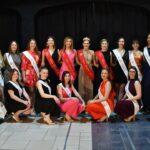 Candidats Miss Tournai 2025 en robes élégantes, prêtes pour le concours de mai.