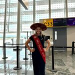 Miss Tournai Caroline revêtue de couleurs locales lors de son séjour au Mexique.